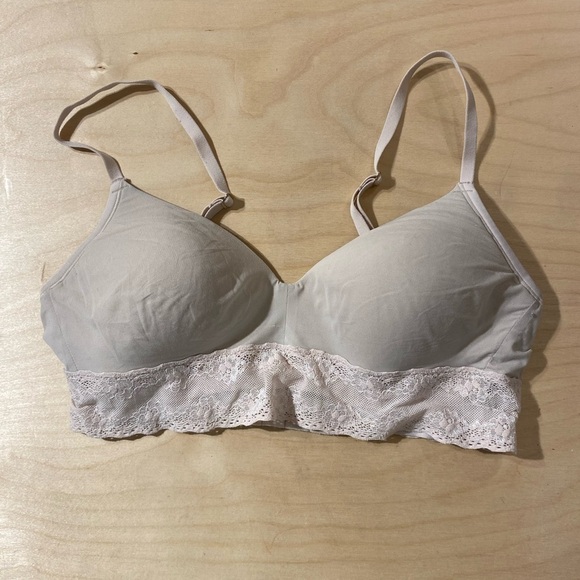 Natori Wireless Lace Trimmed Cream Bralette 32 C (NA) - Picture 3 of 6